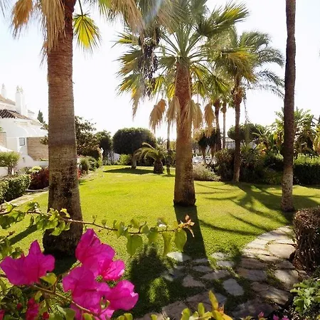 Fuer 4 Personenund 1 Kind In Andalusien