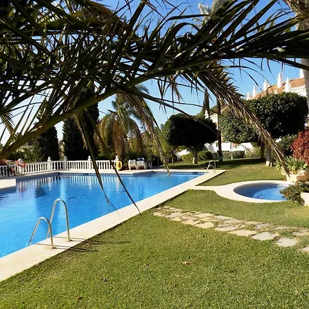 Fuer 4 Personenund 1 Kind In Andalusien Apartment