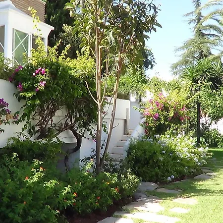 Apartment Fuer 4 Personen Und 1 Kind In Andalusien Estepona